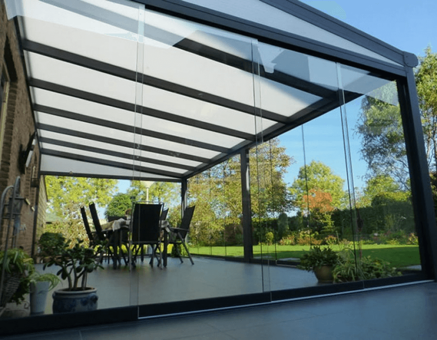 overkapping met glazen schuifwand in limburg